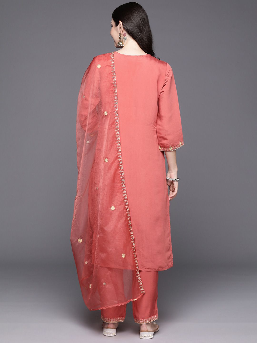Women Floral Embroidered Regular Sequinned Kurta with Trousers & With Dupatta