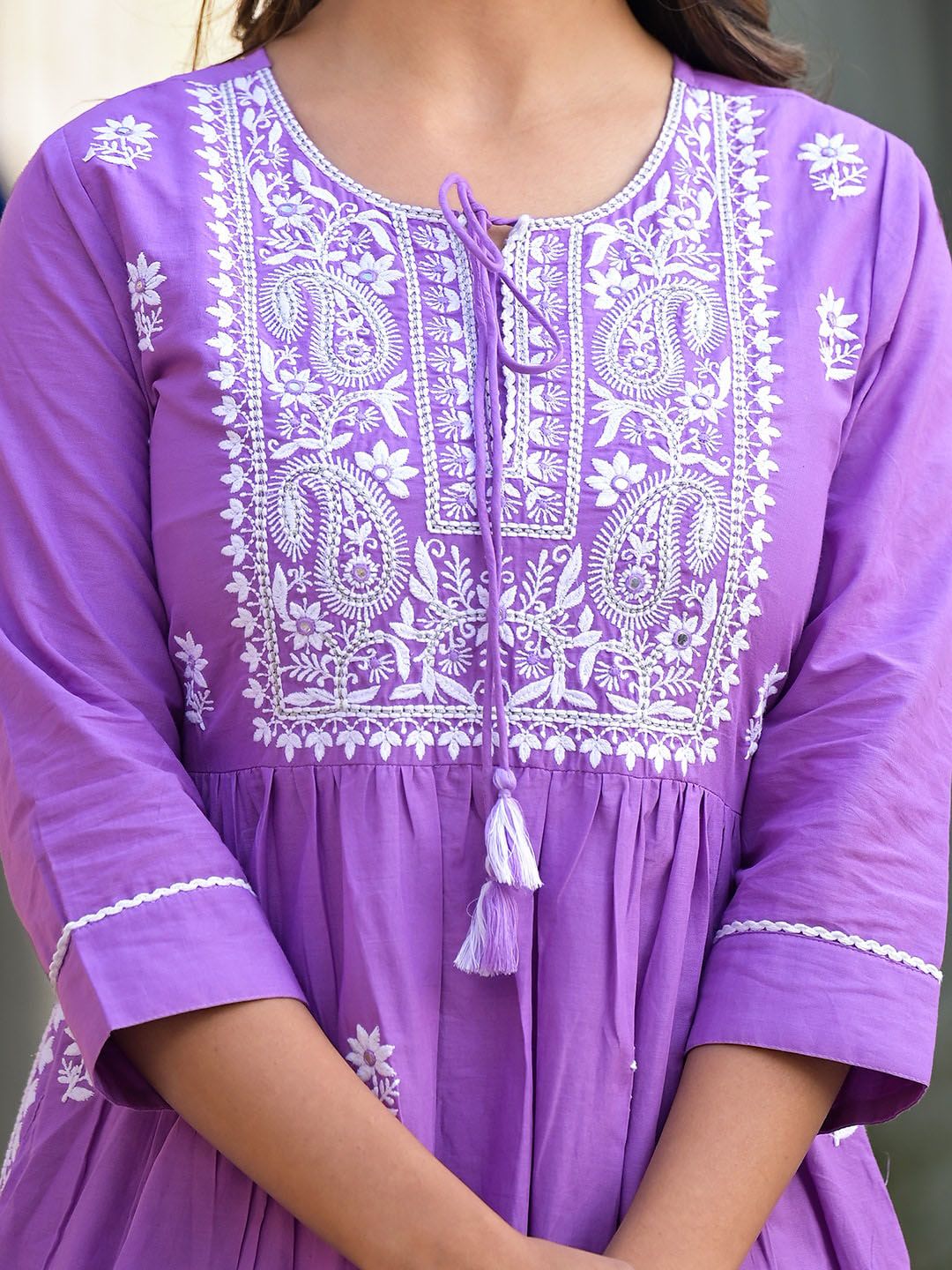 Dhiyona VA Women'sEthnic Motifs Embroidered Thread Work Pure Cotton Kurta with Trousers & Dupatta