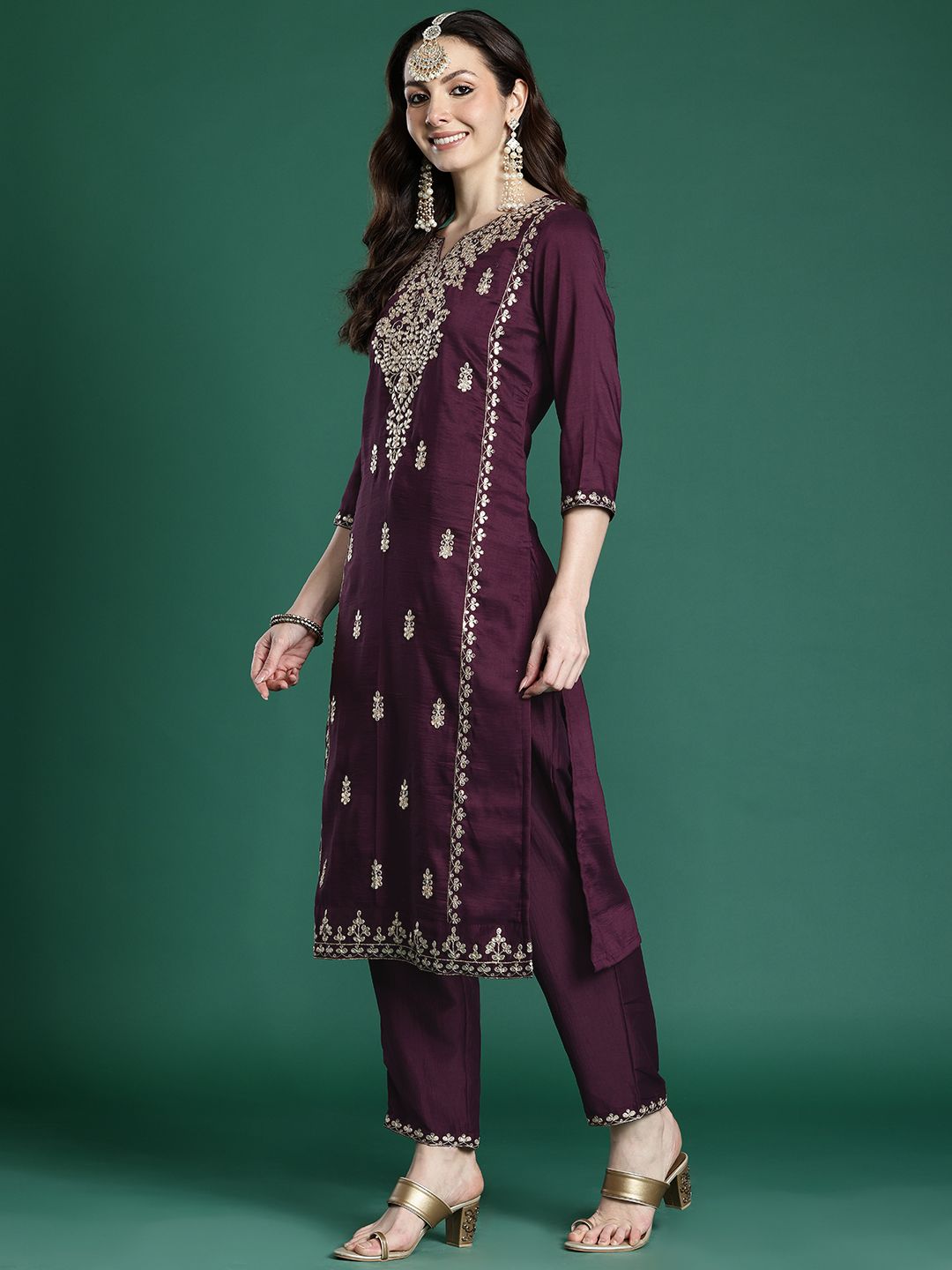 Dhiyona IE Ethnic Motifs Embroidered Gotta Patti Kurta with Trousers & With Dupatta