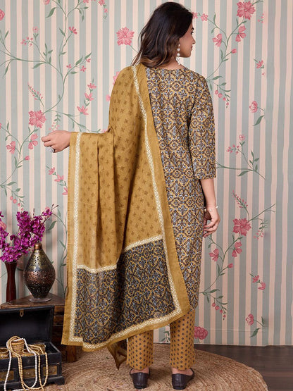 Dhiyona OD  Floral Printed Regular Pure Cotton Kurta with Trousers & Dupatta