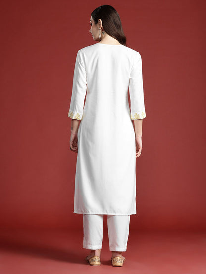 Dhiyona IE Women Floral Embroidered Thread Work Kurta with Trousers
