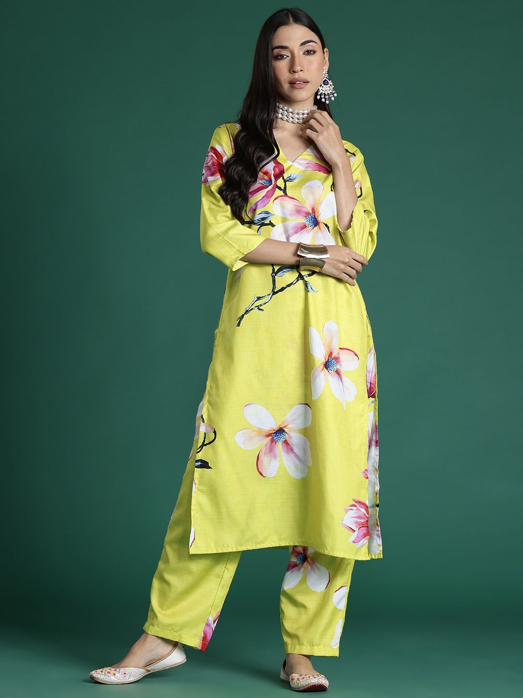 Dhiyona IE Floral Printed Kurta with Trousers