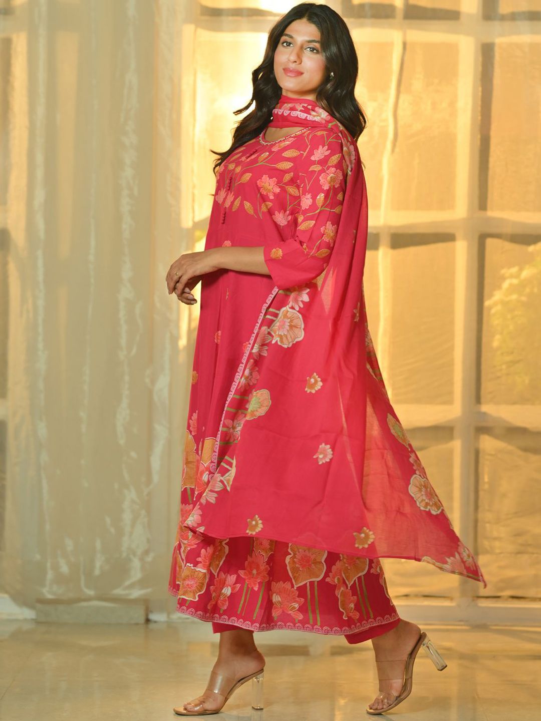 Dhiyona IE Women Floral Printed Cotton Kurta with Pyjama & Dupatta