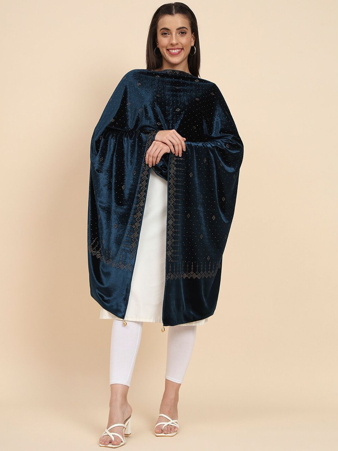 Dhiyona PA Crystal Work Velvet Shawl