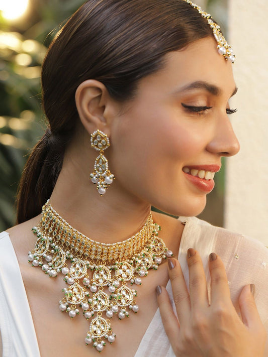 Dhiyona RJ Women's Women 22KT Gold Plated Luxury Kundan Studded White Beaded Choker Necklace Set
