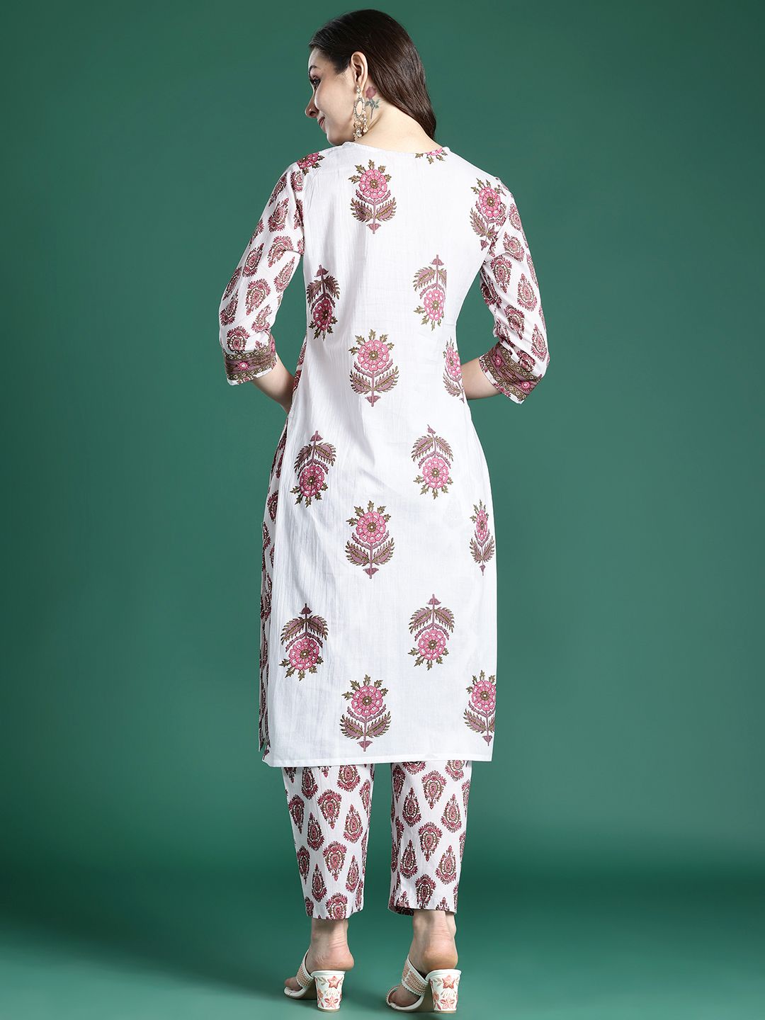 Women Ethnic Motifs Printed Regular Pure Cotton Kurta with Trousers