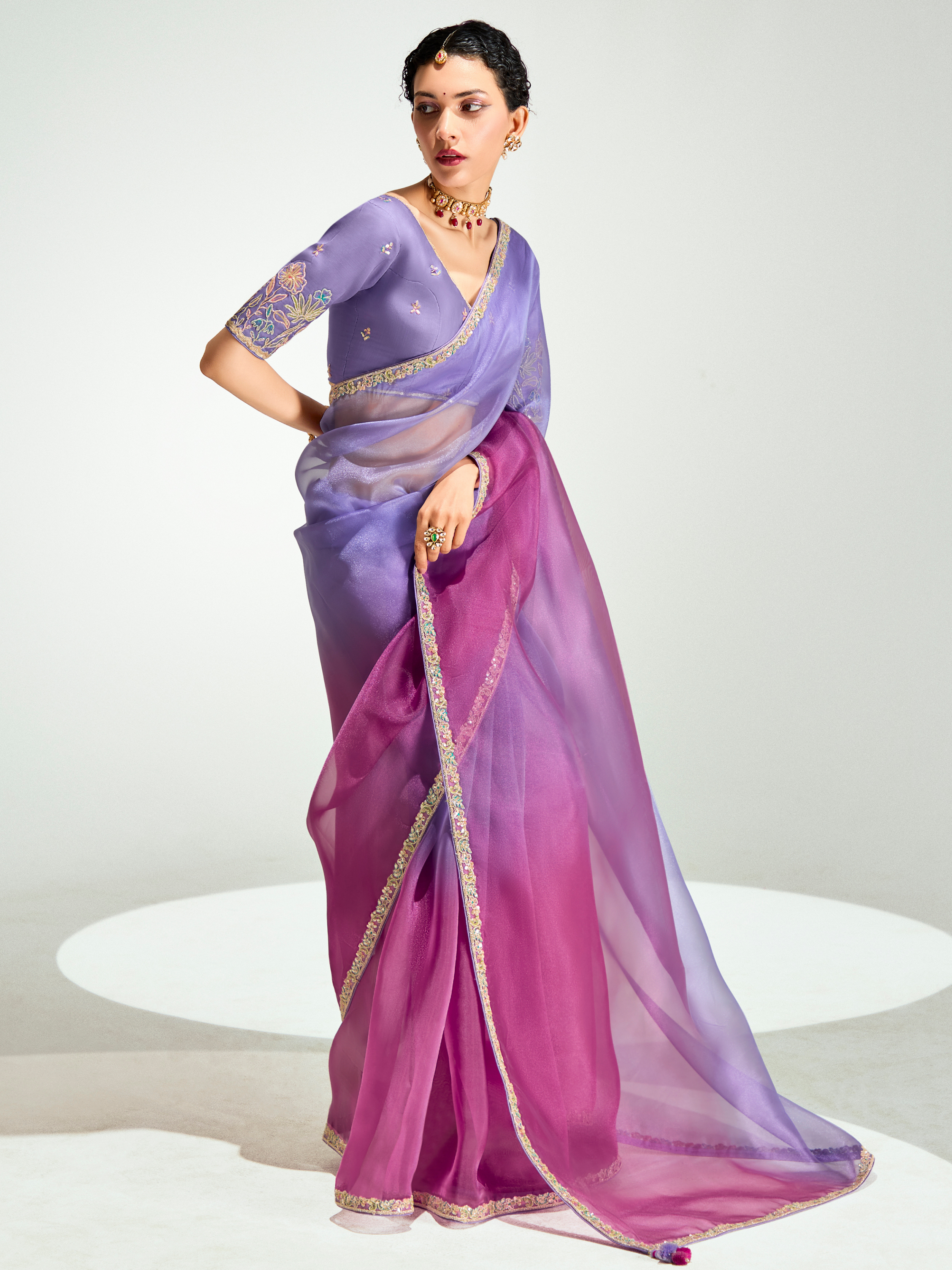 Dhiyona KM Women Purple Shade Organza Saree