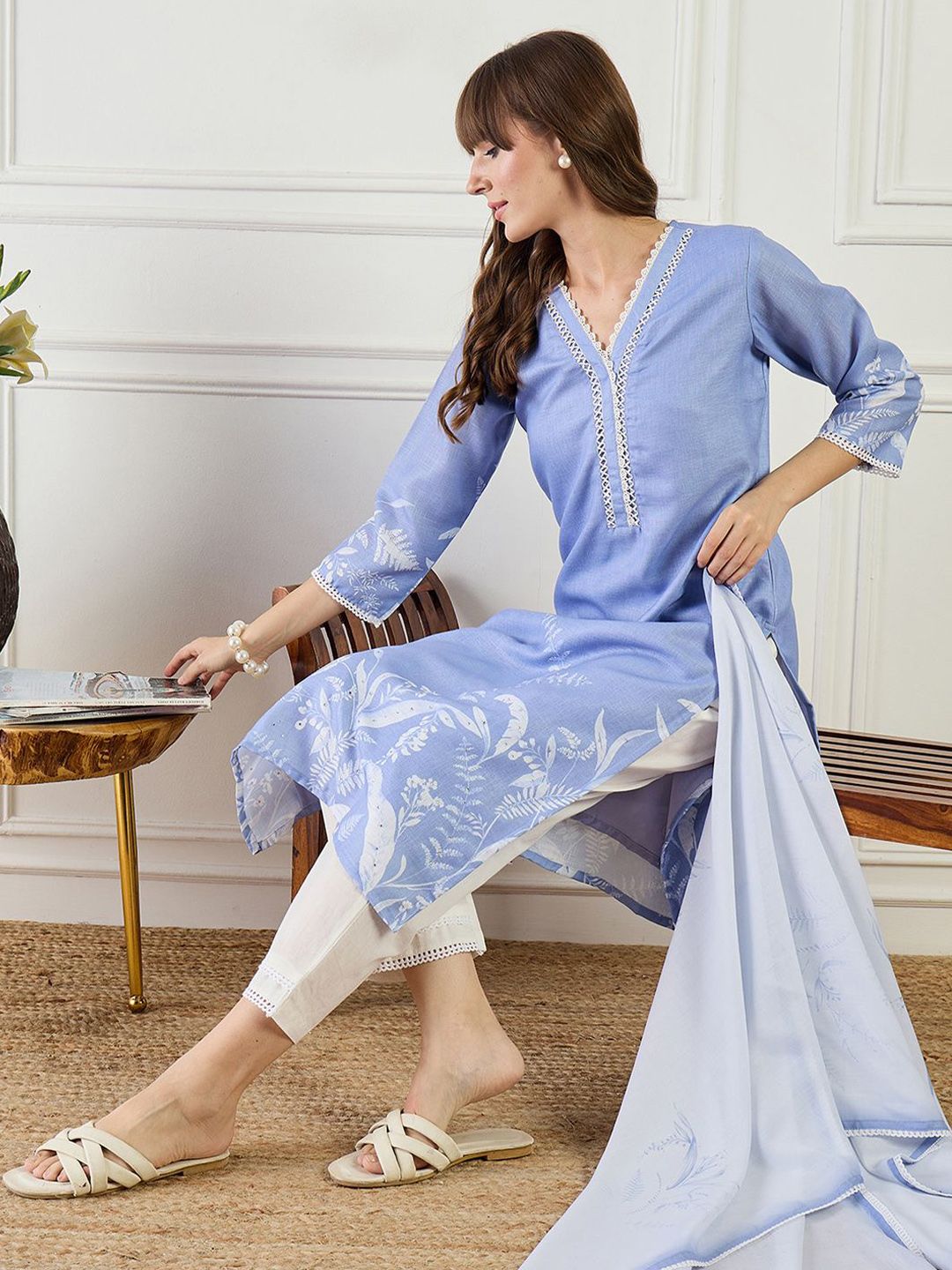 Women Floral Printed Linen Kurta with Trousers & Dupatta