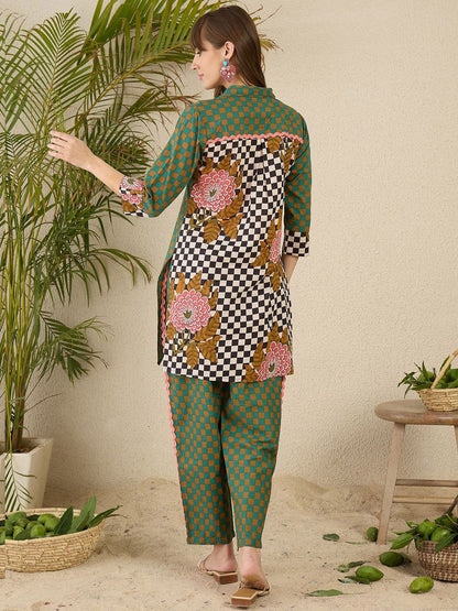 Women Checked Regular Pure Cotton Kurta with Trousers