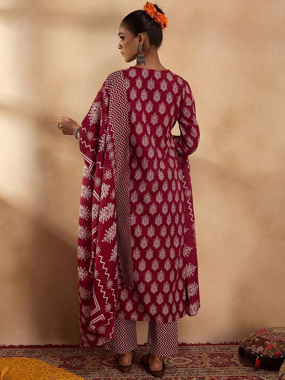 Dhiyona IE Ethnic Motifs Printed Pure Cotton Straight Kurta with Trousers & Dupatta