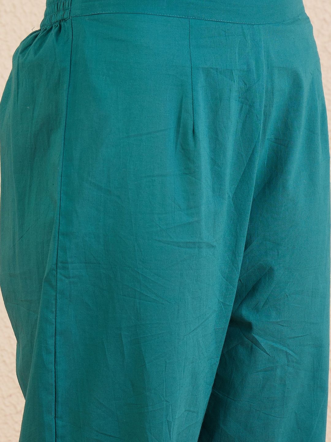 Floral Embroidered Thread Work Pure Cotton Kurta with Trousers & Dupatta