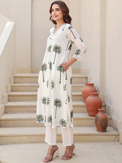 Women Ethnic Motifs Printed Cotton A-Line Kurta with Trousers