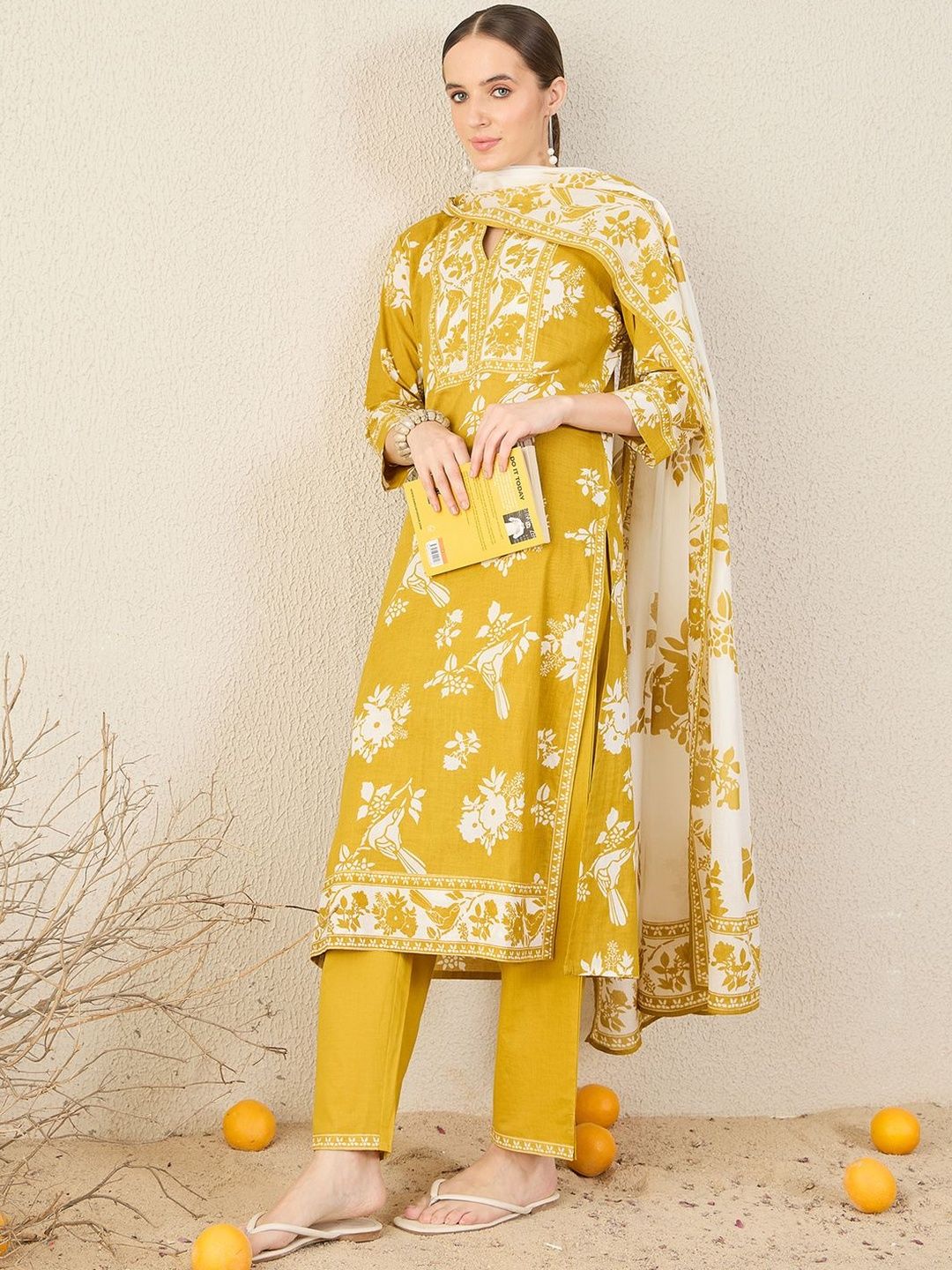 Dhiyona IE Floral Printed Straight Pure Cotton Kurta With Trousers & Dupatta