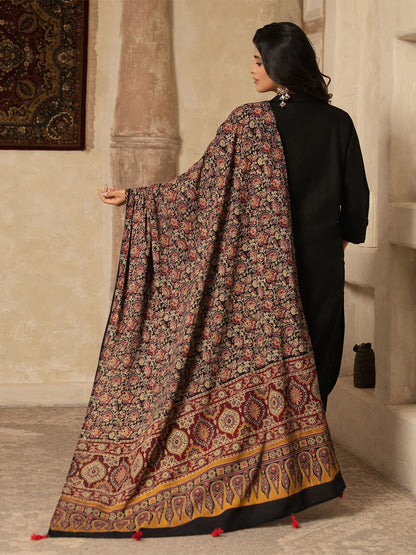Dhiyona SN Women's Mandarin Collar Straight Kurta With Trouser & Dupatta
