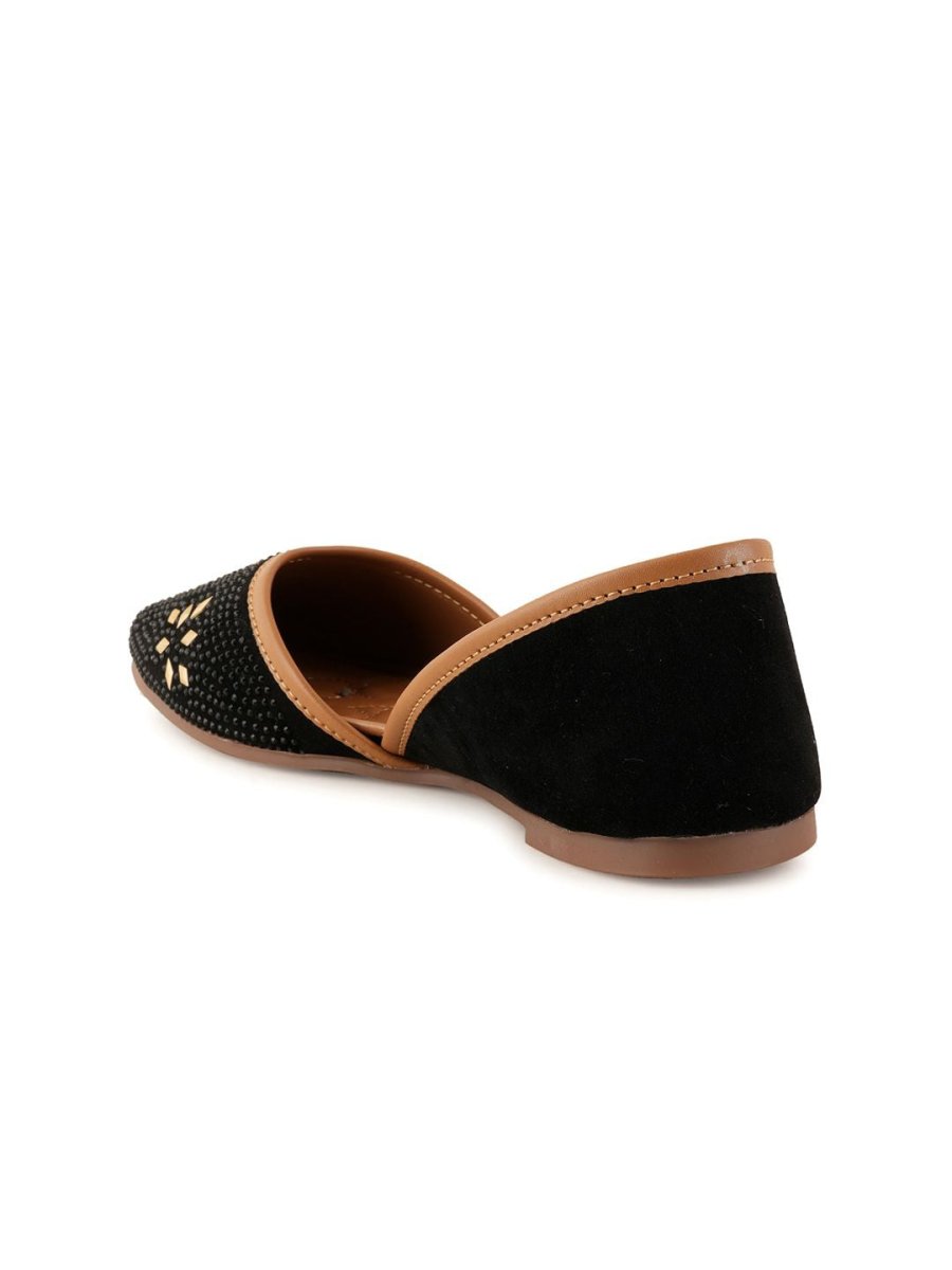 Dhiyona AK Embellished Mojaris