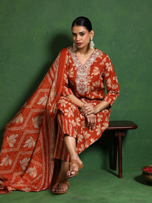 Dhiyona VA Women'sFloral Printed V-Neck Thread Work Kurta With Trousers & Dupatta