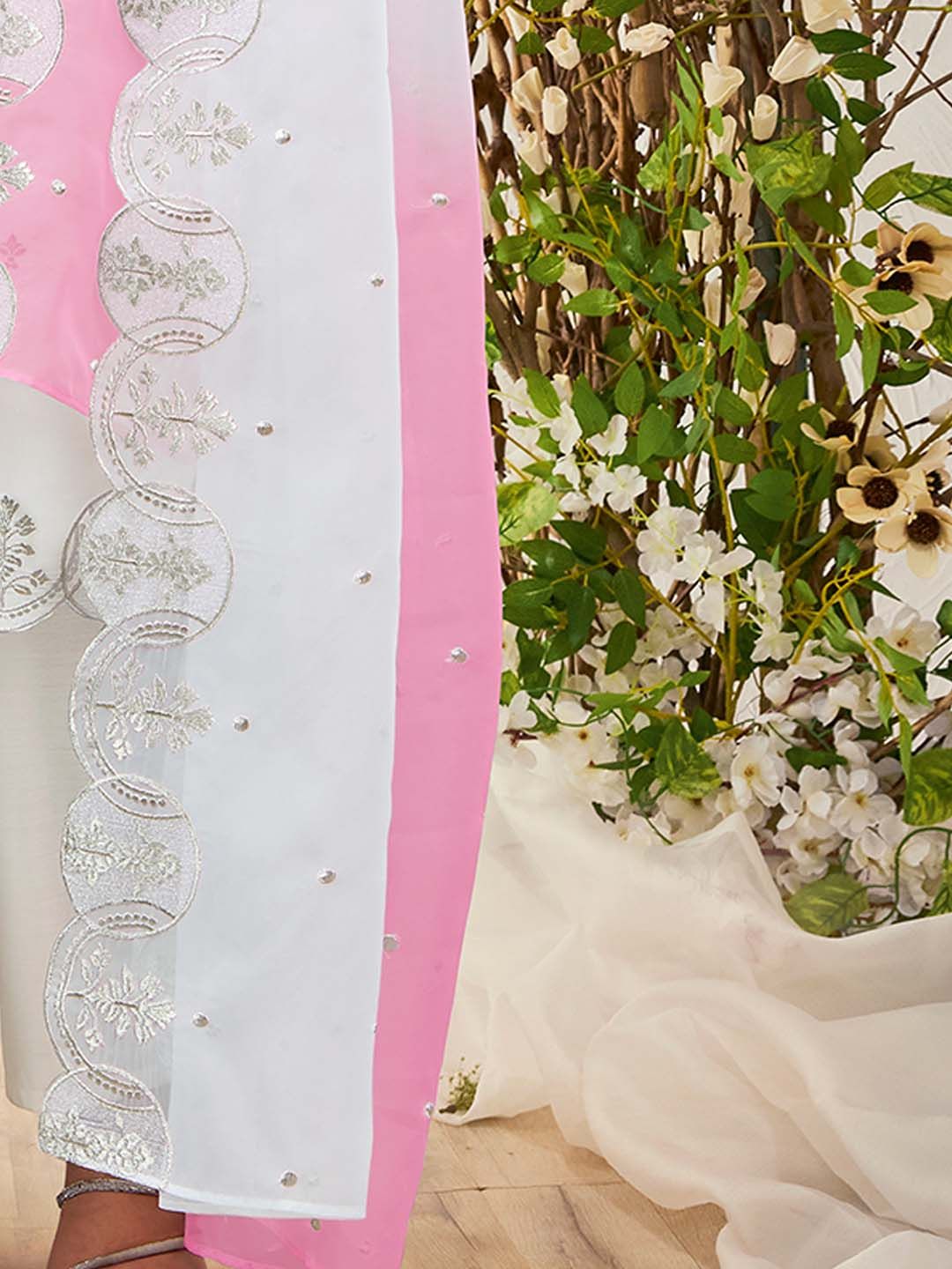 White Ethnic Motifs Embroidered Zari Detailed Kurta With Trousers & Dupatta