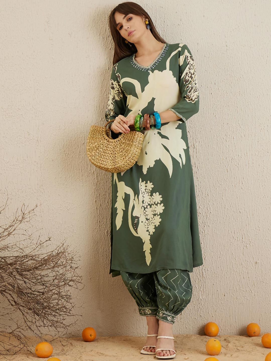 Dhiyona IE Floral Printed V-Neck Sequinned Straight Kurta with Salwar