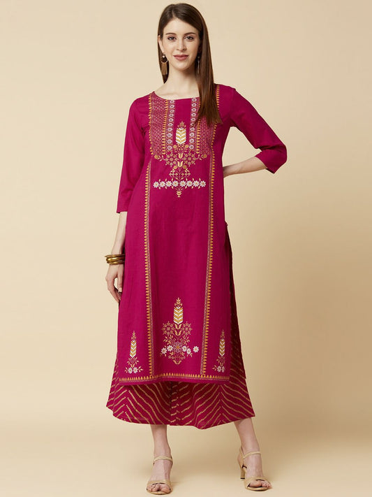 Dhiyona VA Women's Magenta Ethnic Motifs Printed Panelled Kurta with Palazzos