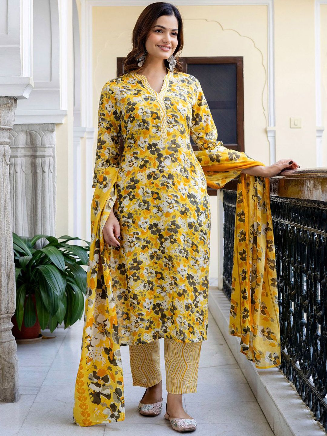 Dhiyona IE Floral Printed Mandarin Collar Pure Cotton Kurta With Trousers & Dupatta
