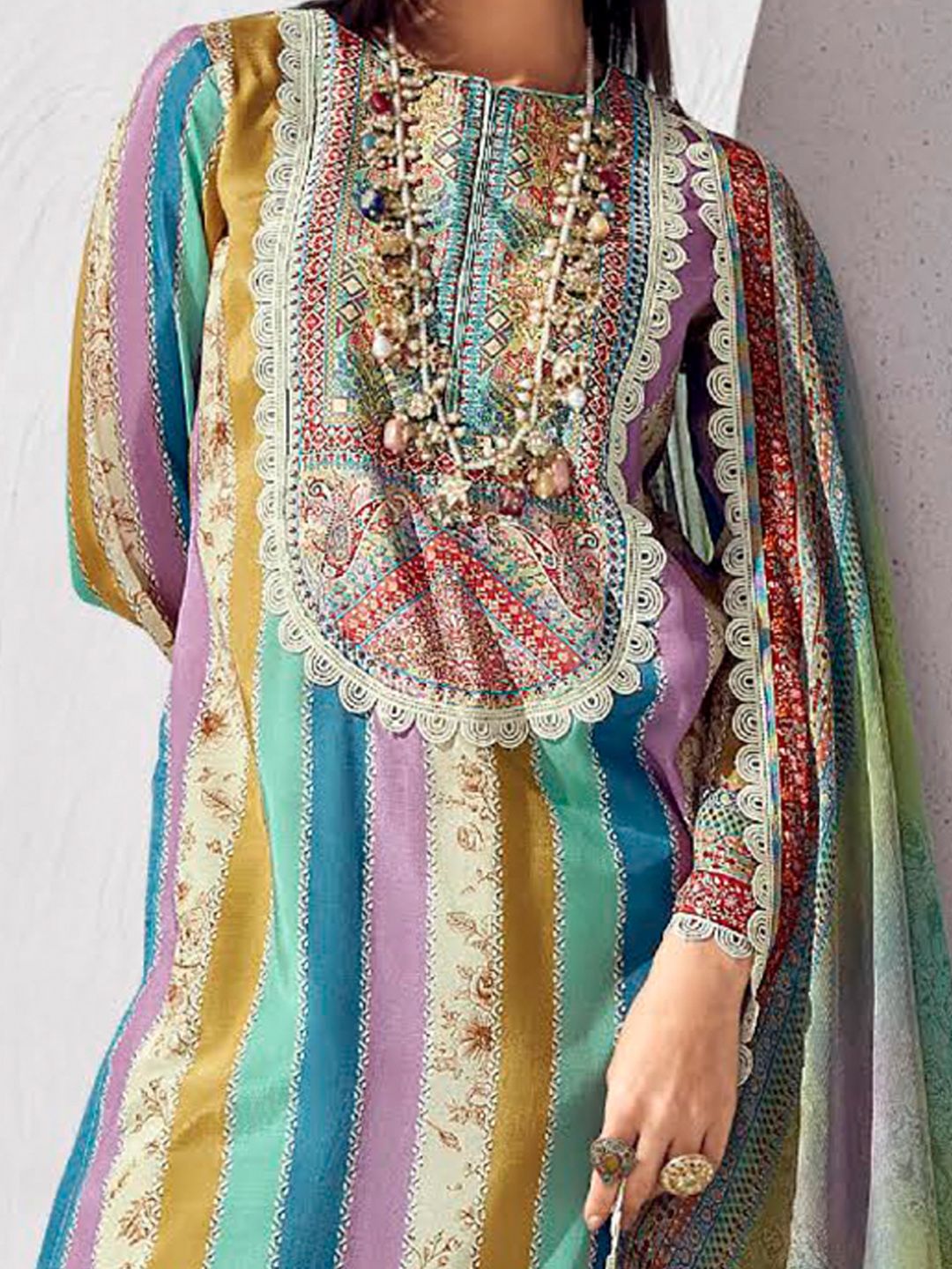 Dhiyona IE Women Ethnic Motifs Printed Regular Kurta Trousers With Dupatta