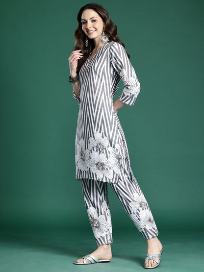 Floral Printed Regular Pure Cotton Kurta with Trousers