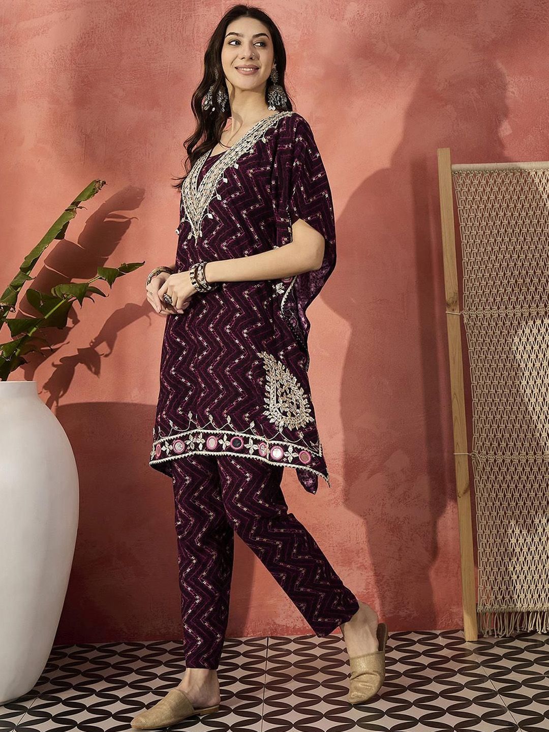 Dhiyona IS Women's Geometric Printed V-Neck Gotta Patti Kaftan Kurti With Trousers