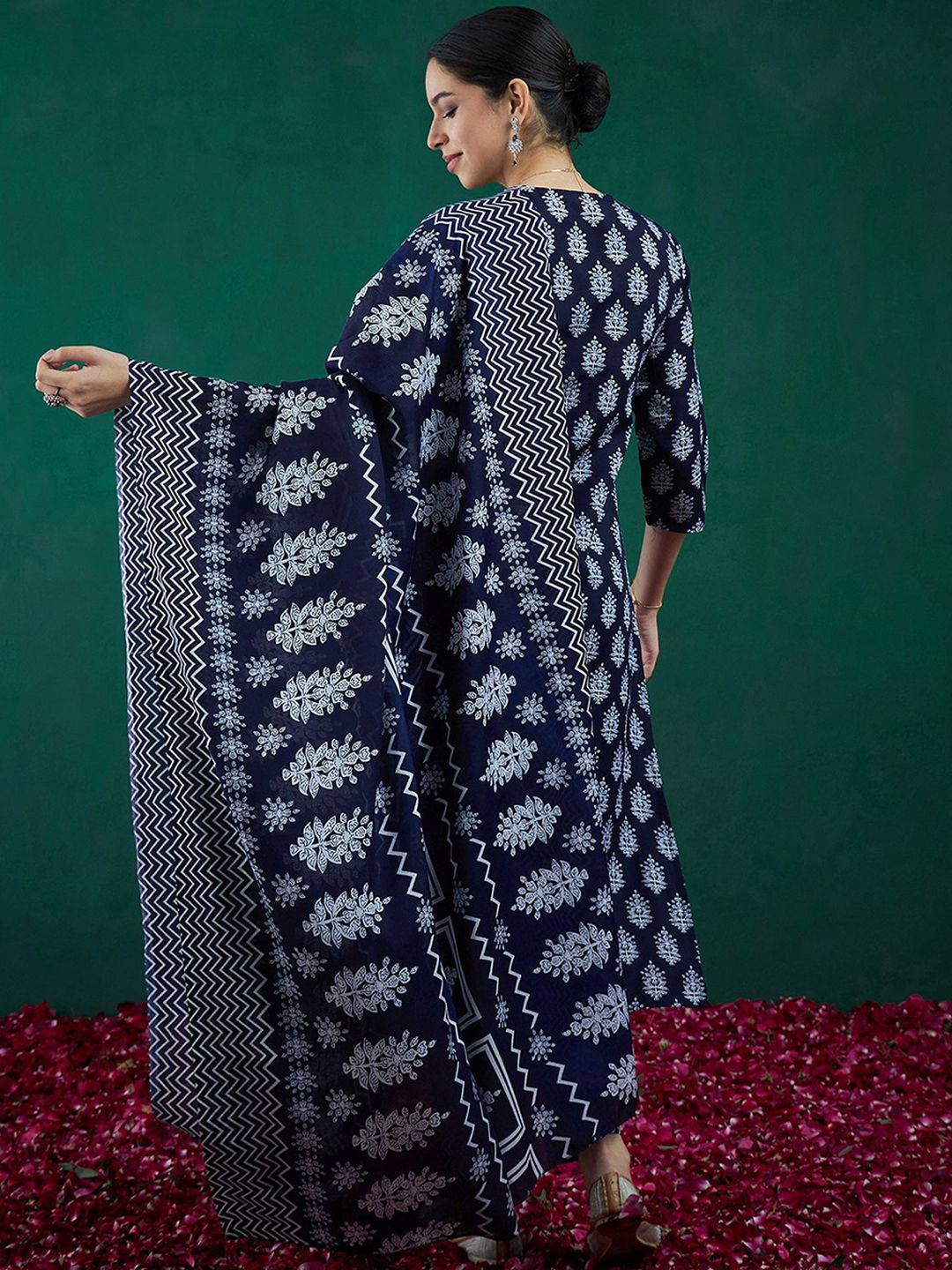 Ethnic Motifs Printed Thread Work Straight Kurta With Trousers & Dupatta
