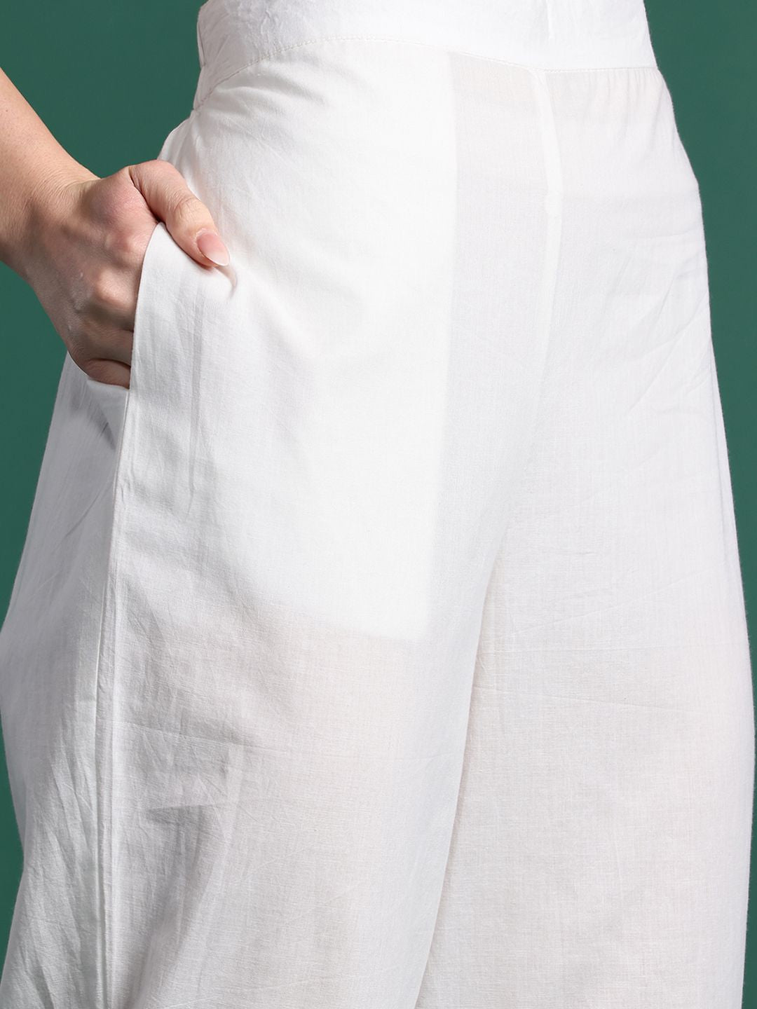 Dhiyona IE Floral Embroidered Pure Cotton Kurta with Trousers & Dupatta