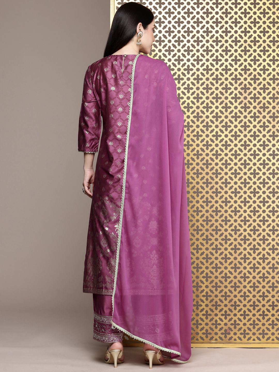 Dhiyona PD Women Floral Embroidered Sequinned Jashn Kurta with Palazzos & With Dupatta