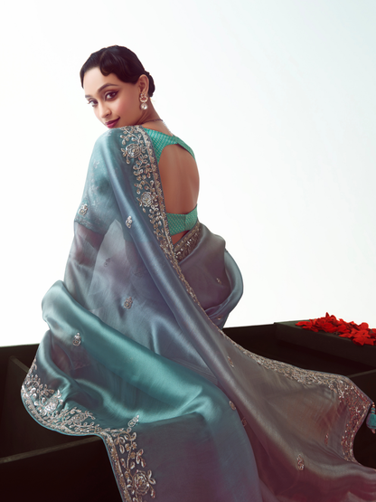 Dhiyona KM Women Blue Silk Saree
