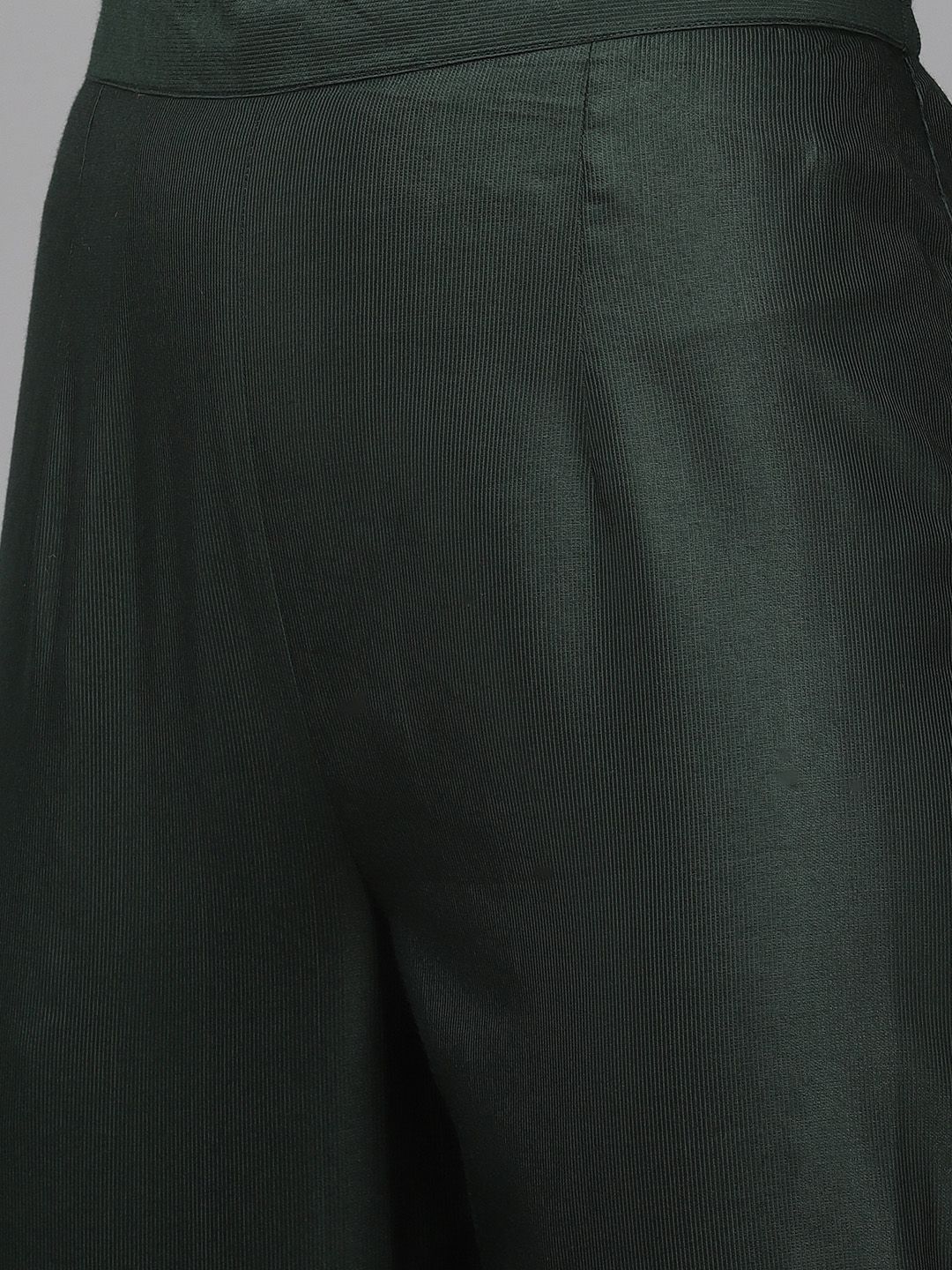 Women Green Ethnic Motifs Regular Liva Kurta with Trousers & Dupatta