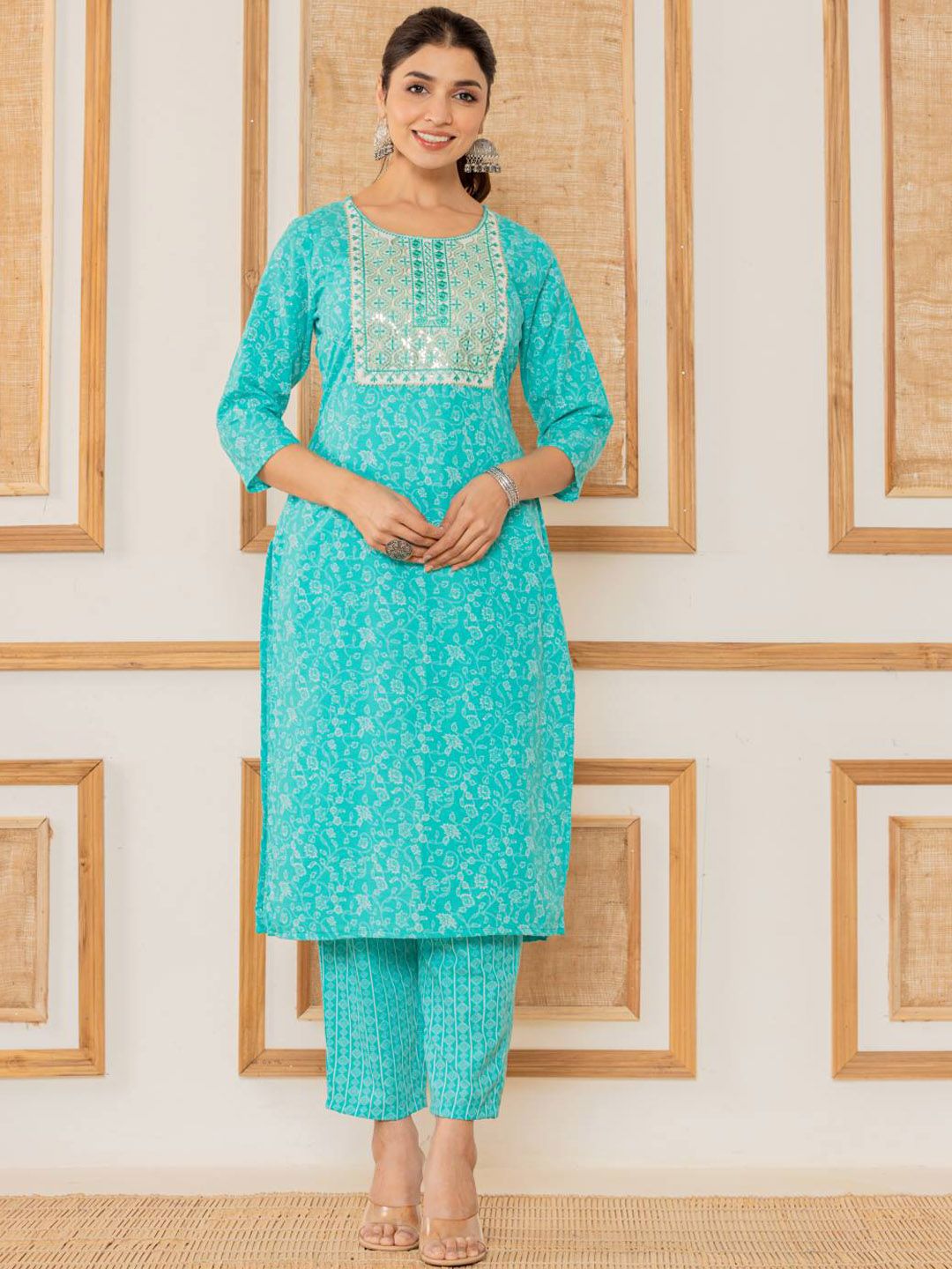 Dhiyona VA Women's Floral Printed Regular Thread Work Kurta with Trousers & With Dupatta