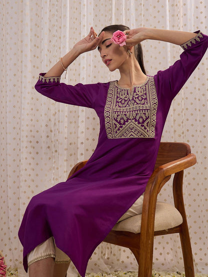 Dhiyona IE Ethnic Motifs Printed Round Neck Three-Quarter Sleeves Kurta