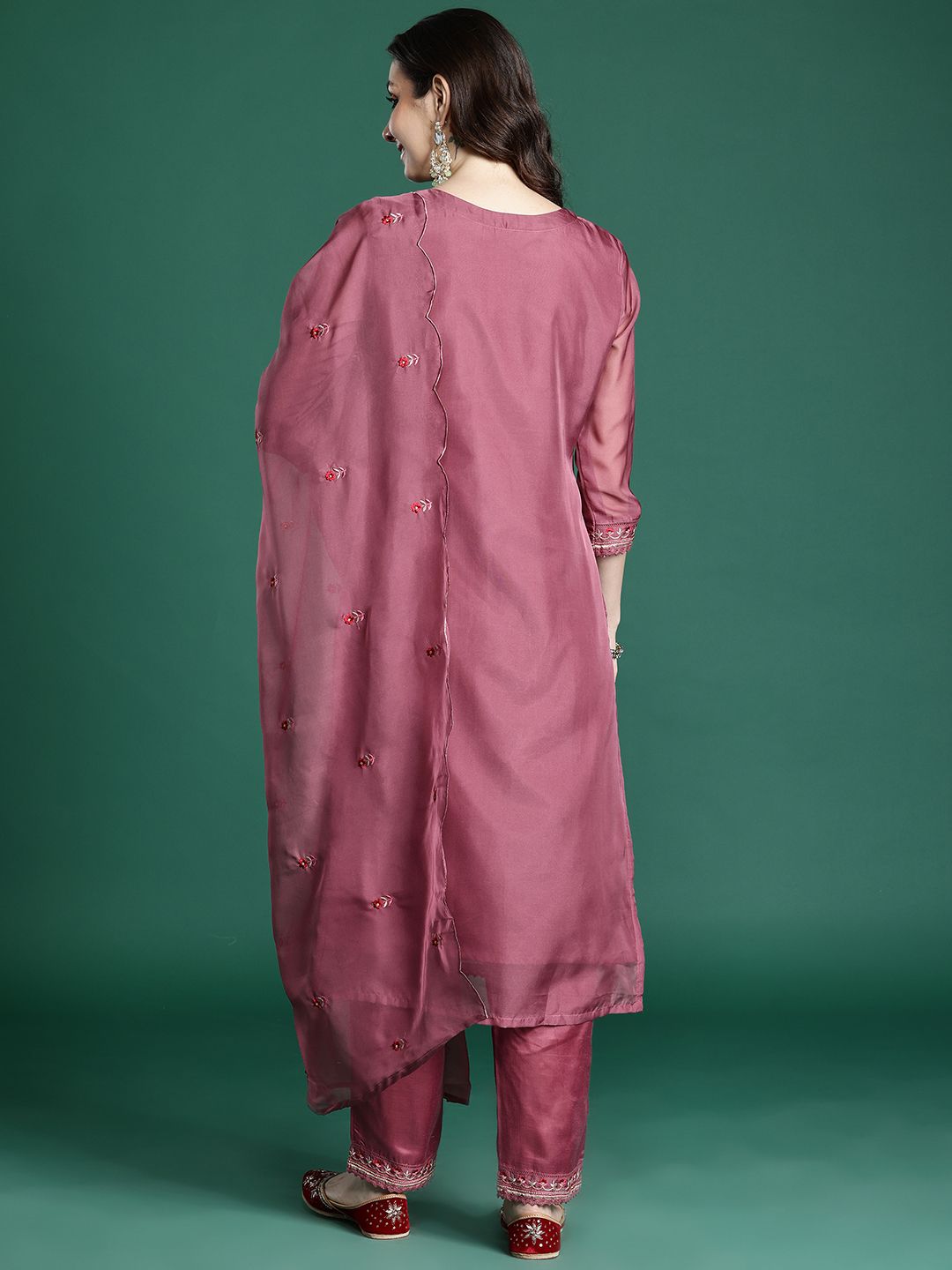 Floral Embroidered Regular Thread Work Kurta with Trousers & With Dupatta
