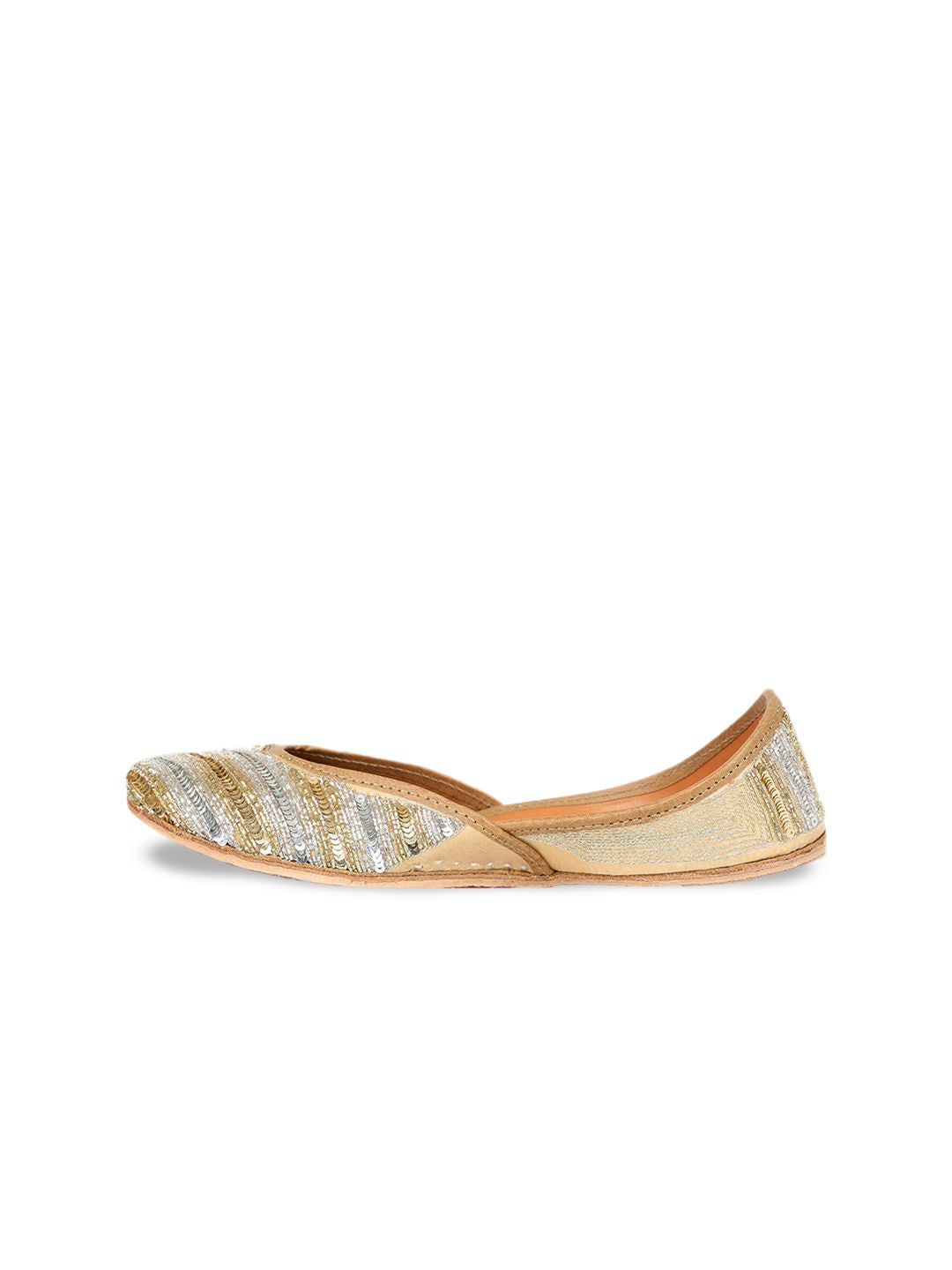 Dhiyona HOP Square Toe Ethnic Embellished Fabric Mojaris