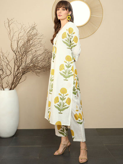 Dhiyona IE Floral Printed Pure Cotton Straight Kurta With Trousers