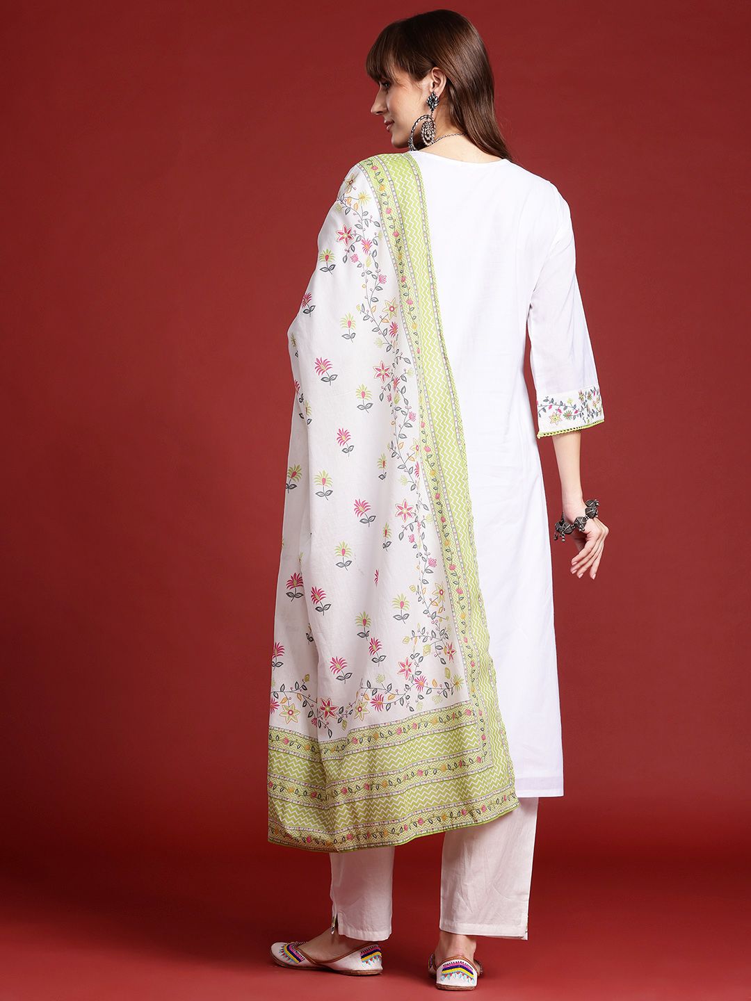 Floral Embroidered Thread Work Kurta with Trousers & With Dupatta