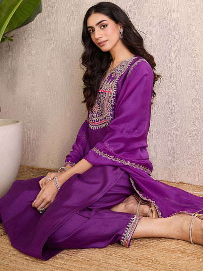 Women Ethnic Motifs Yoke Design Regular Liva Kurta with Trousers & With Dupatta