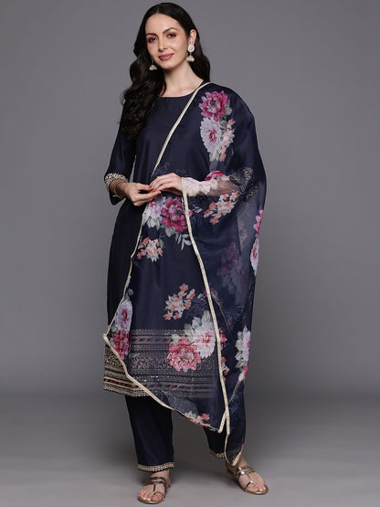 Ethnic Motifs Embroidered Regular Zardozi Liva Kurta with Trousers & With Dupatta