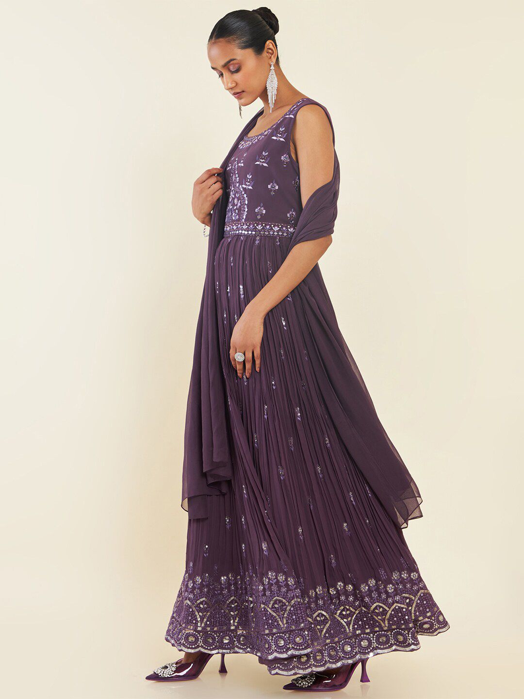 Dhiyona SO Women's Floral Embroidered Anarkali Kurta With Trousers & With Dupatta