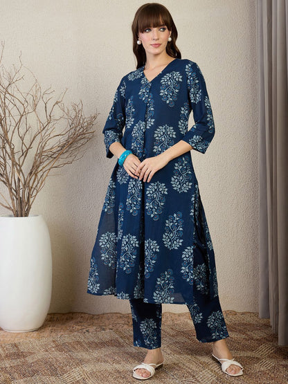 Dhiyona IE Printed Cotton V-Neck Tunic With Trousers Co-Ords