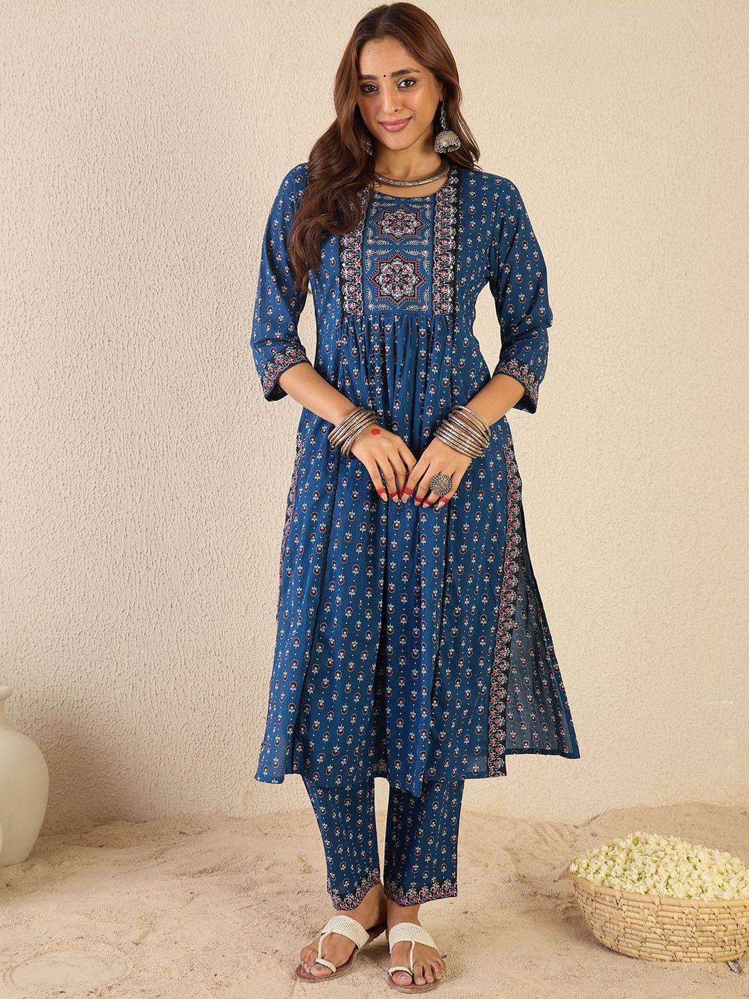 Dhiyona IE Women Ethnic Motifs Printed Panelled Pure Cotton Kurta with Trousers