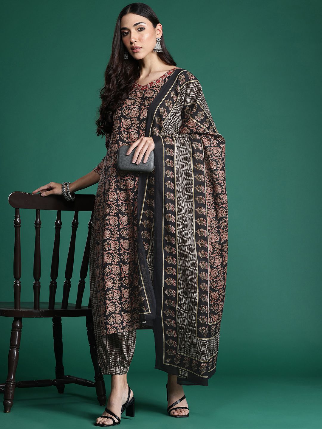 Dhiyona IE Floral Printed Pure Cotton Kurta with Salwar & With Dupatta