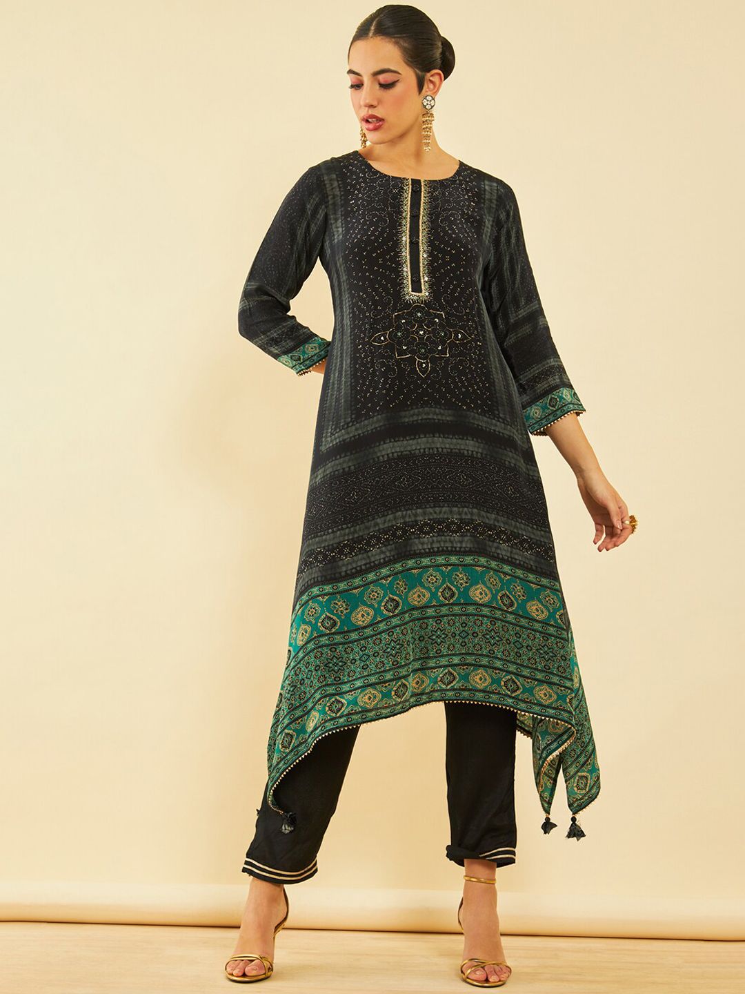 Dhiyona SO Women's Floral Printed Round Neck Three-Quarter Sleeves Zardozi Kurta Set