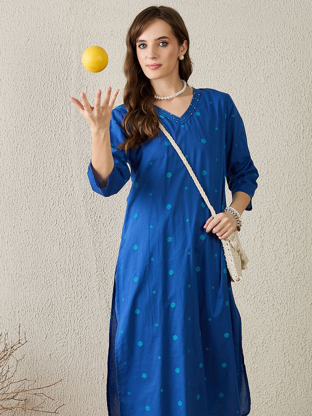 Women Ethnic Motifs Printed Pure Cotton Kurta with Trousers