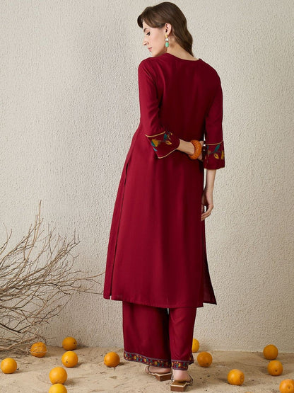 Women Floral Printed Regular Thread Work Kurta with Palazzos