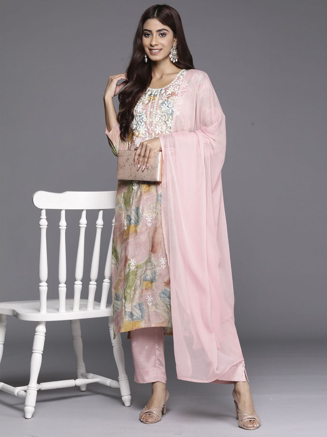 Women Floral Embroidered Kurta with Palazzos & Dupatta