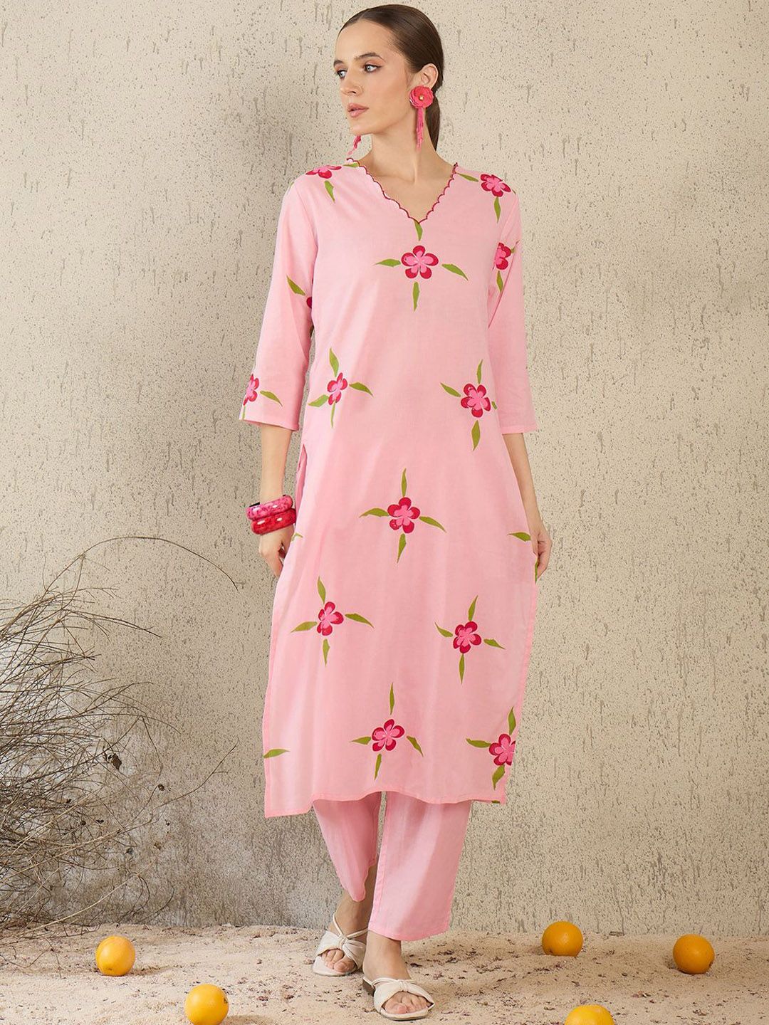 Women Floral Printed Regular Pure Cotton Kurta with Trousers & Dupatta