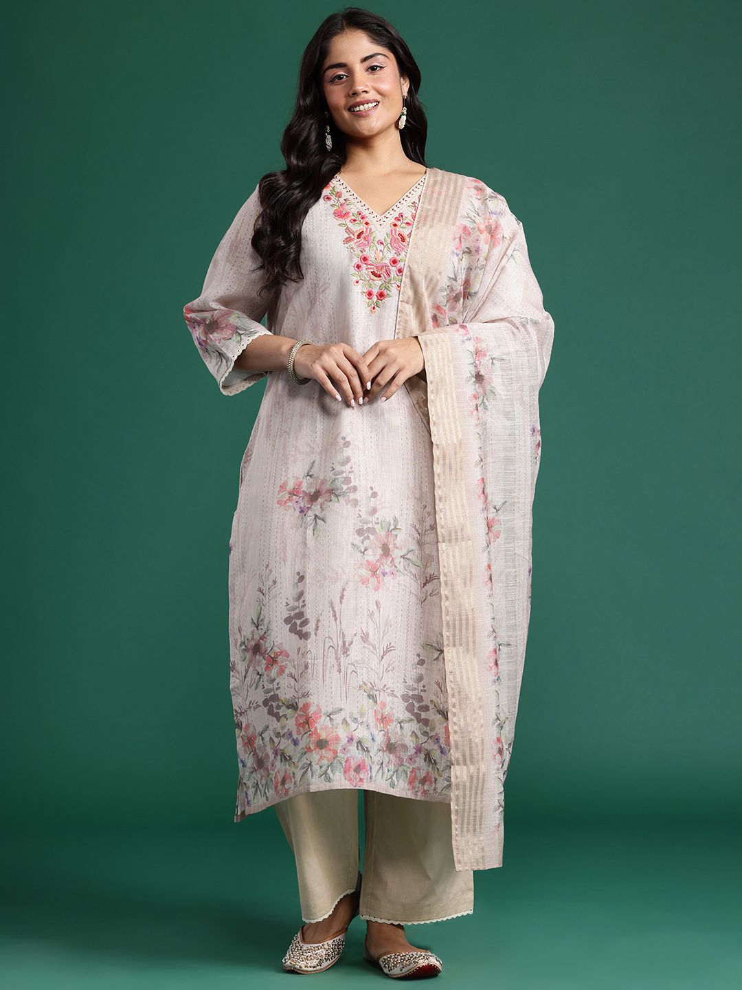 Dhiyona IE Floral Print Thread Work Linen Kurta with Trousers & Dupatta